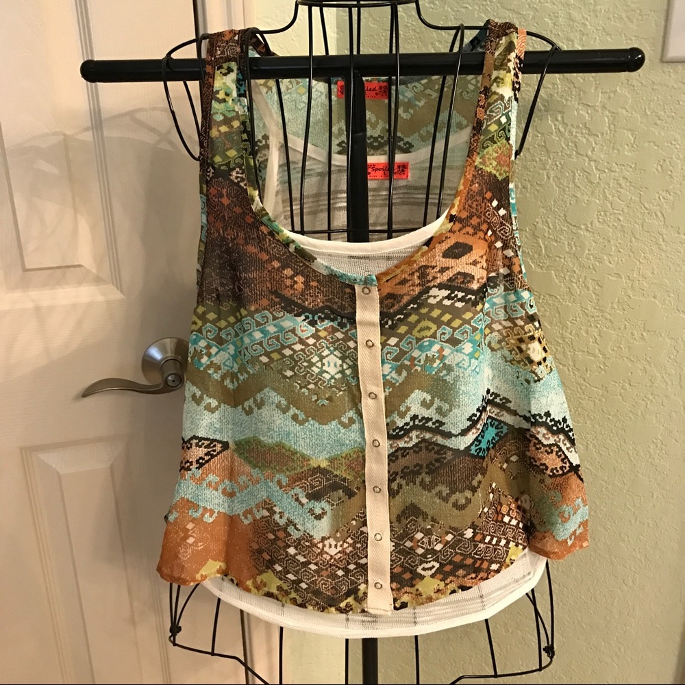 Geometric print layered tank