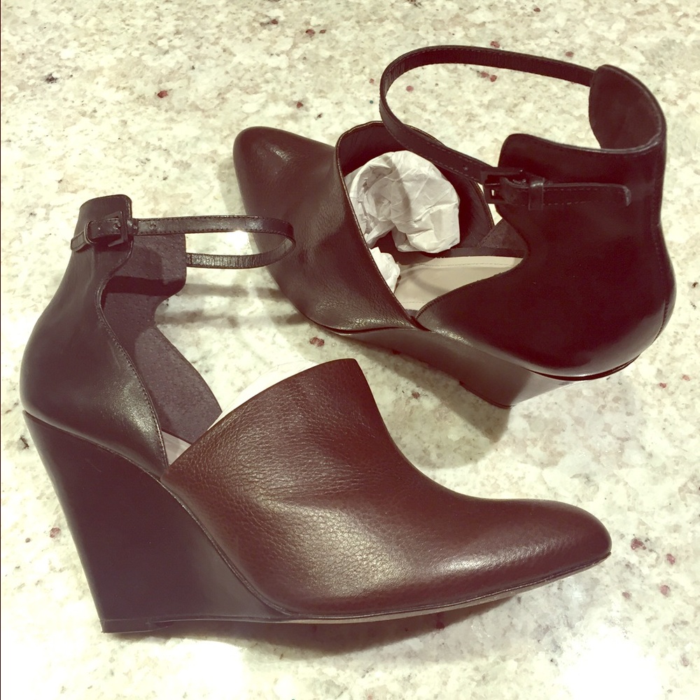 Pour la Victoire wedges