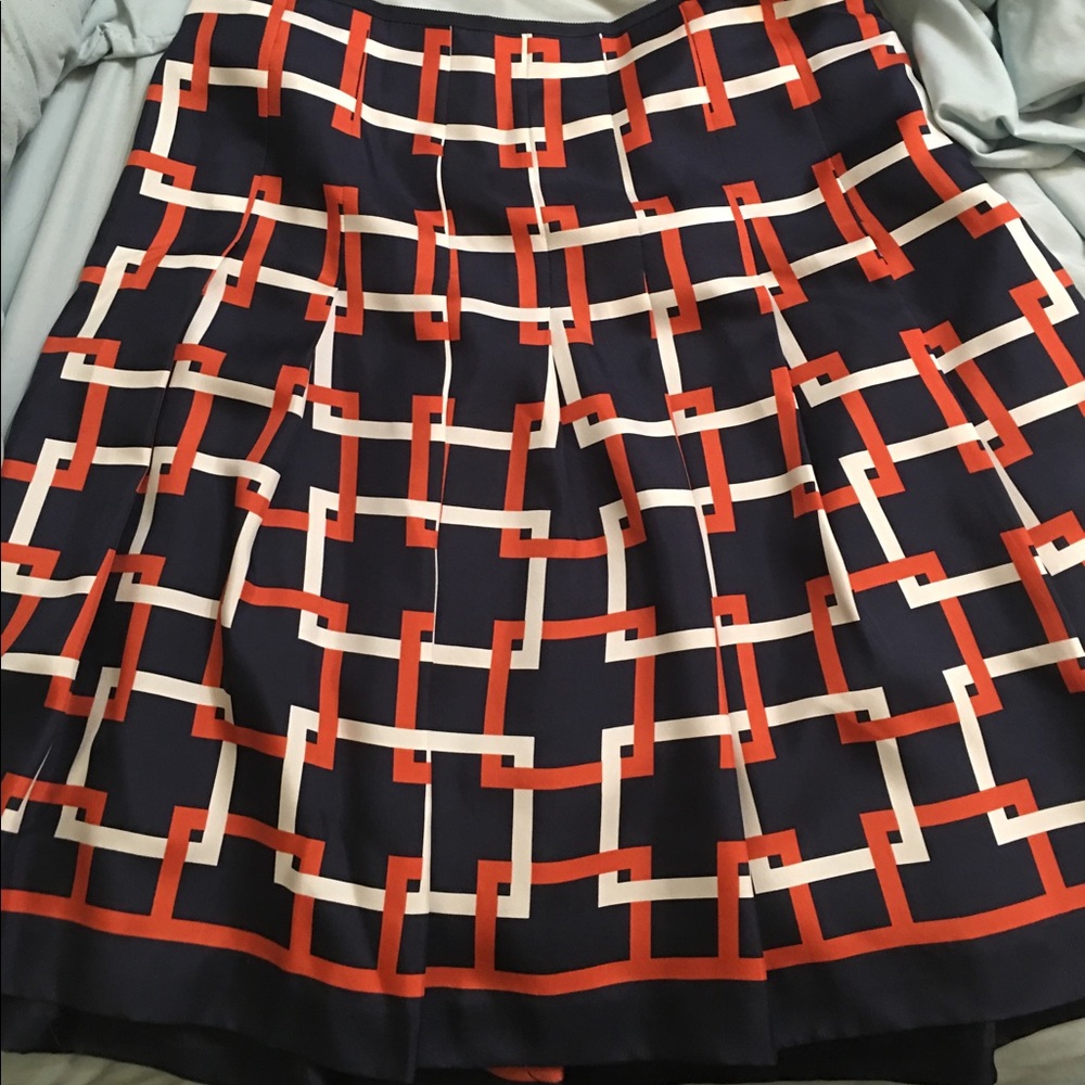 Ann Taylor Pleated Skirt size 8