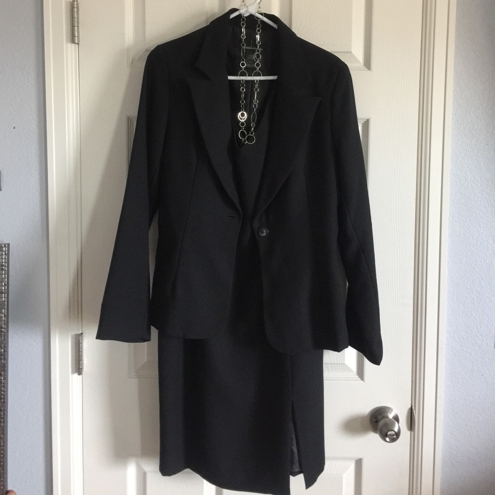 Moda, Victoria's Secret Black suit!!
