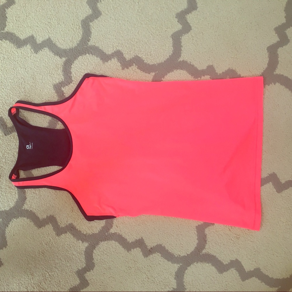 Gap workout tank