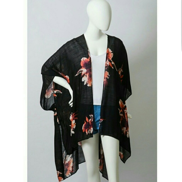 🆕 Beautiful 💕 Garden Party Kimono💋 - Picture 2 of 3