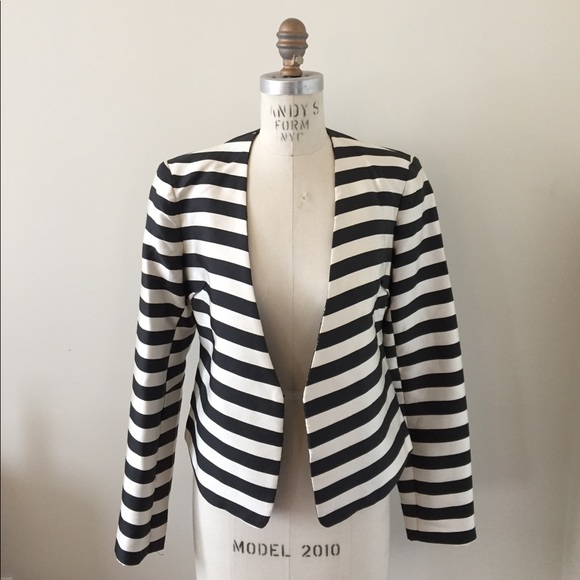 Dolce Vita Striped Structured Blazer - Picture 1 of 4