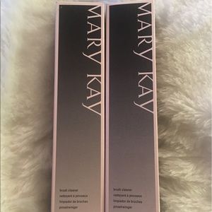 Mary Kay Brush Cleaner