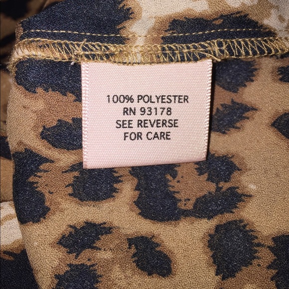 Cheetah print blouse ✨ - Picture 4 of 6