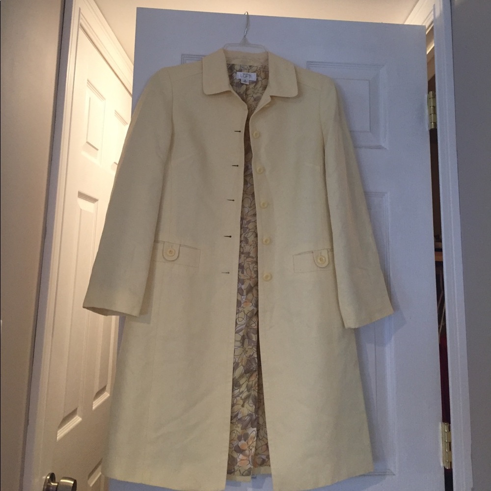 Spring rain coat