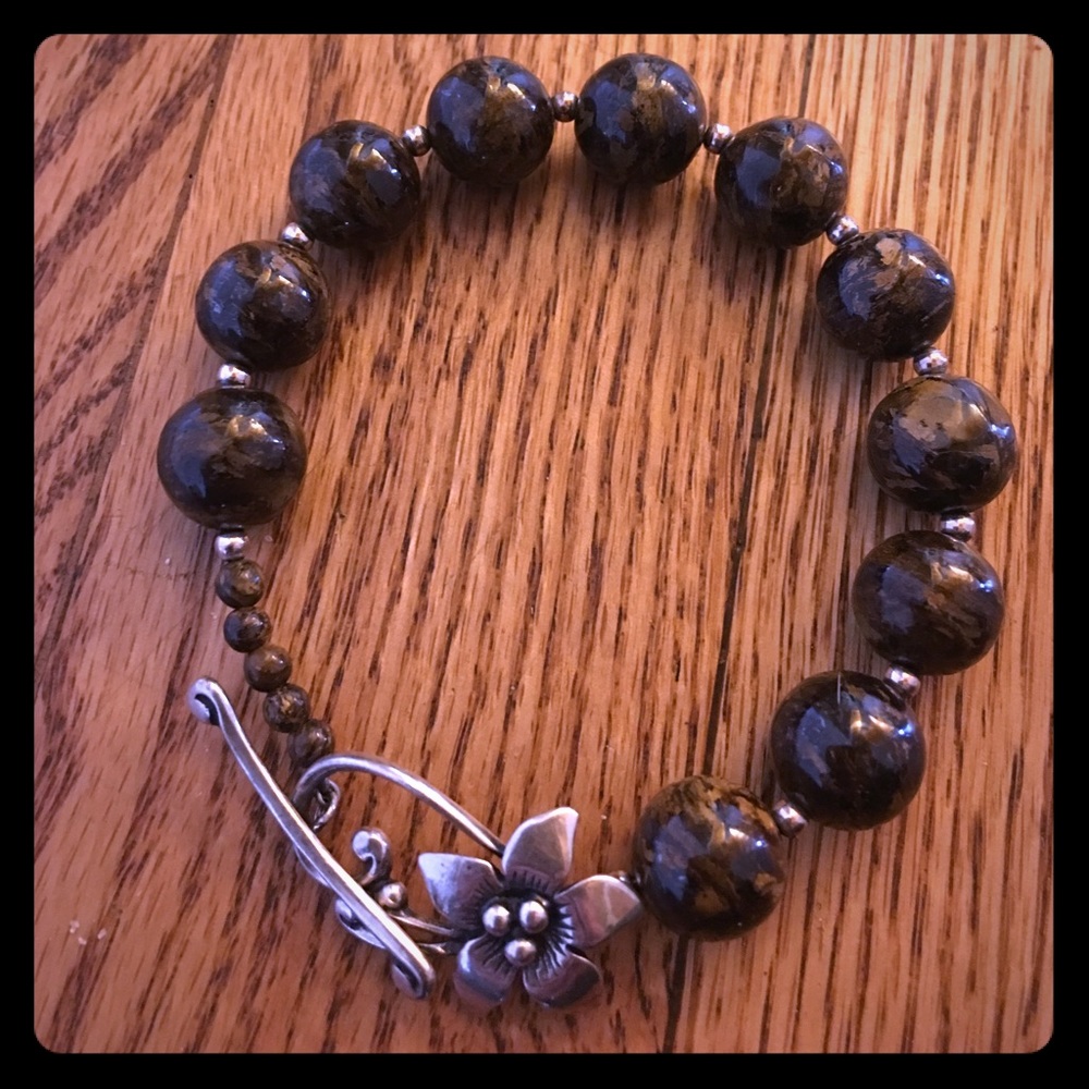 Silpada brown bracelet w/ flower clasp