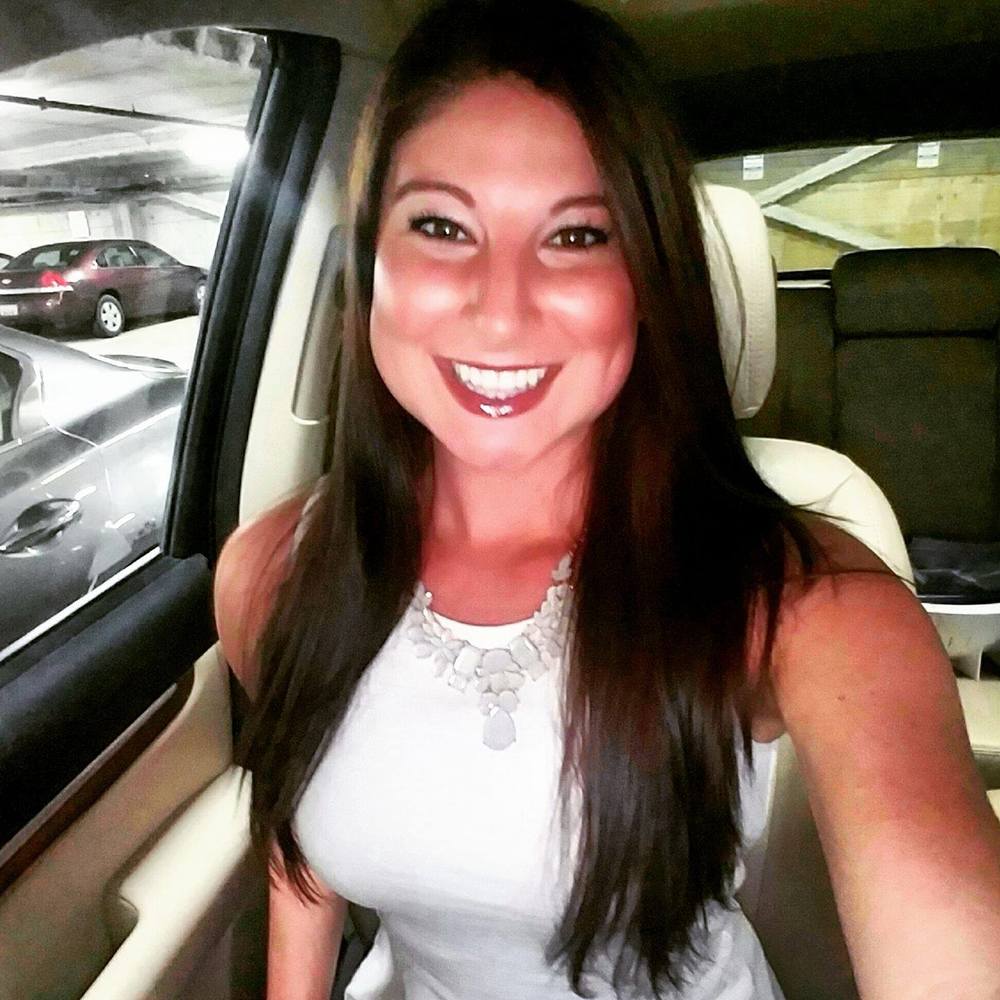 Meet your Posher, Lauren