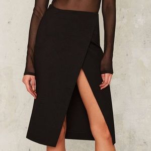 NWT Crossover Midi Skirt