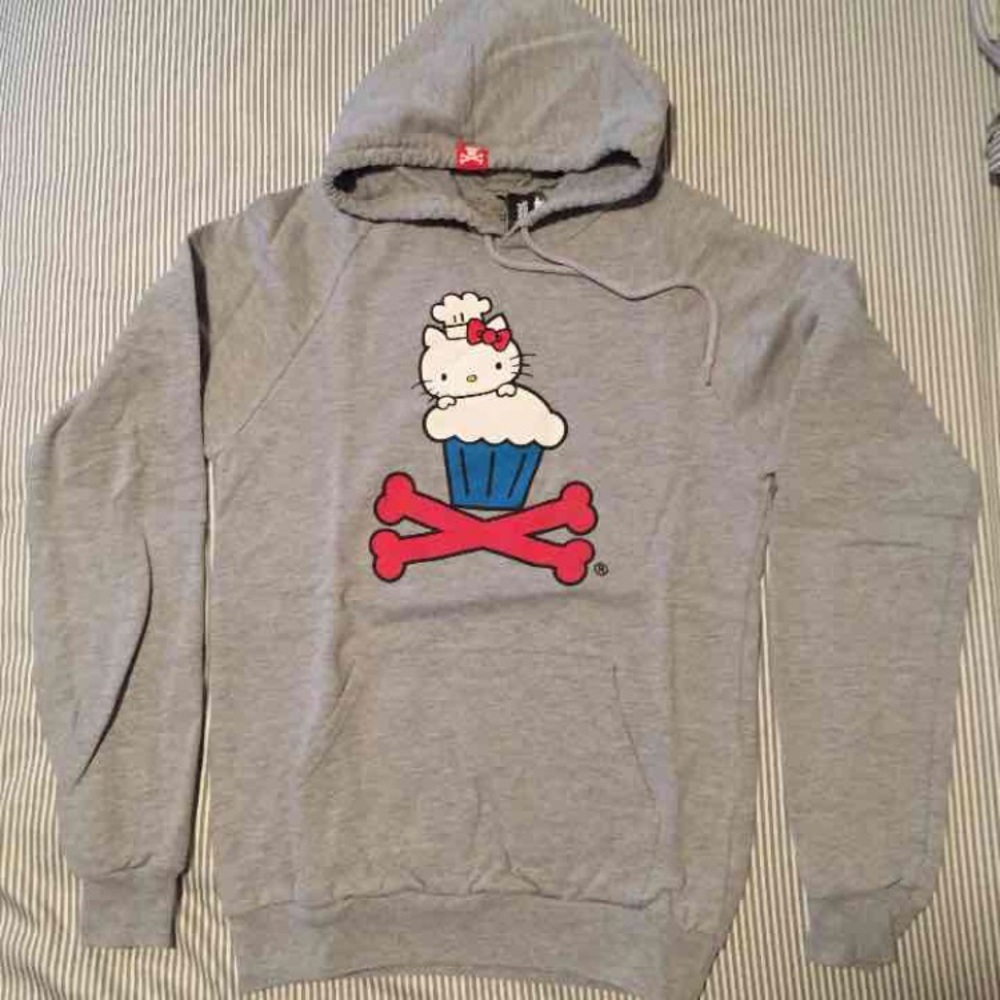 Johnny Cupcakes x Hello Kitty