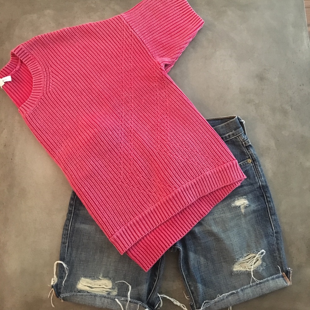 BCBGeneration DISTRESSED SLOUCHY CROPPED SWEATER