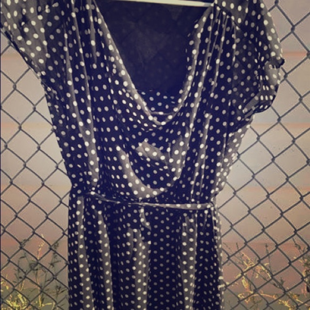 Size 4 dress- Black and White polka dots. Just Fab