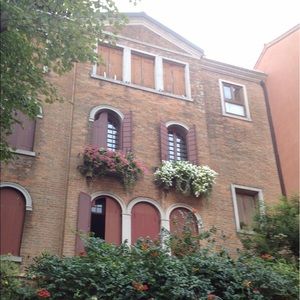 Meet your Posher, Katelyn