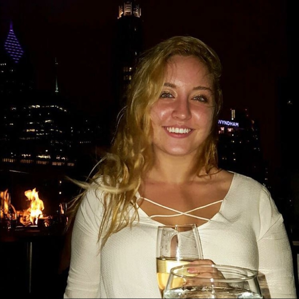 Meet your Posher, Kayla