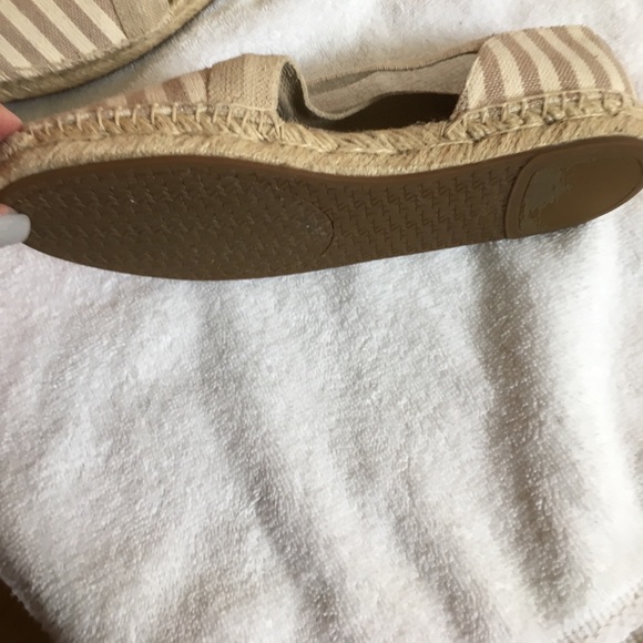 Women's Espadrilles, barely worn - Picture 2 of 3