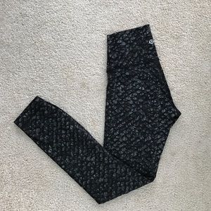 Lululemon leggings 7/8 Wunder High Rise