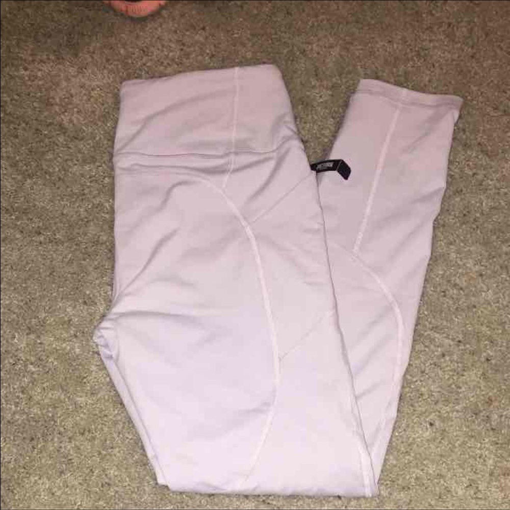 VS knockout leggings