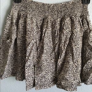 Fun little skirt which has two pockets on the side