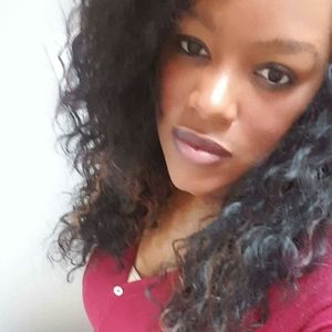 Meet your Posher, Miriam