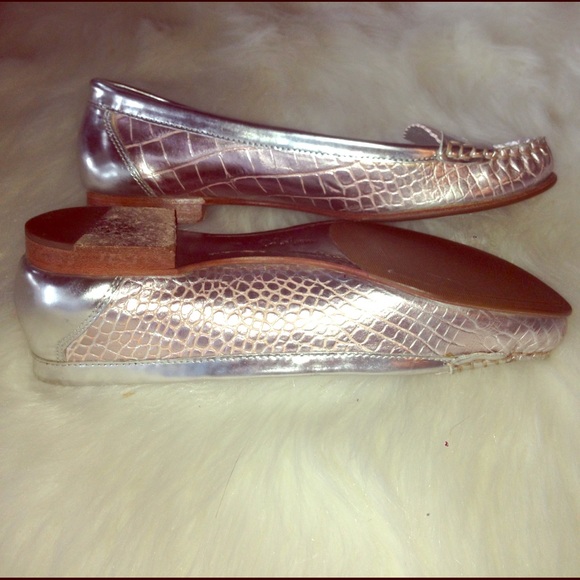 Gorgeous Cole Haan Alligator Loafers - Picture 1 of 5
