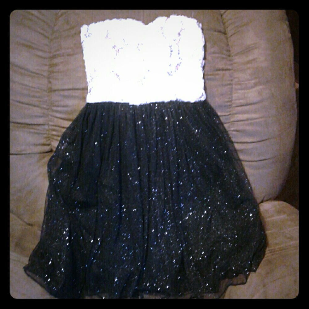 Prom/semi-formal gown-gorgeous!