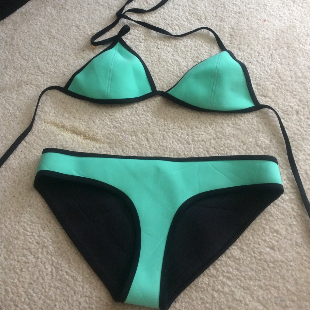 Teal Triangl swim set