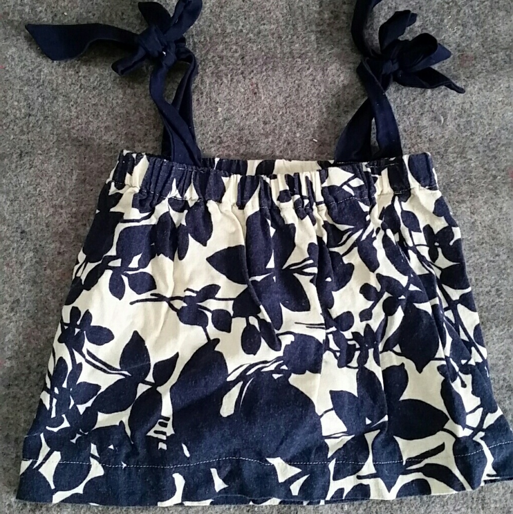 Shoulder tie tank
