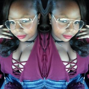 Meet your Posher, Kimberly