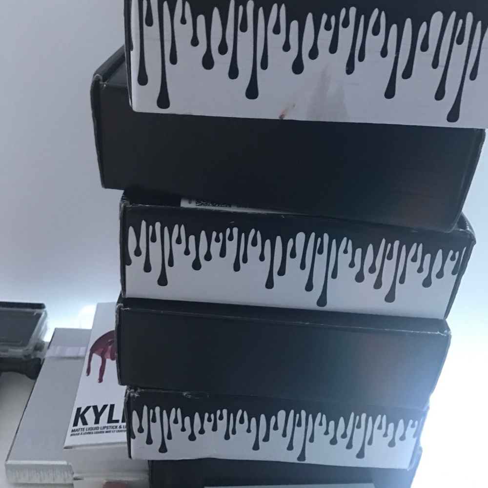 Kylie boxes