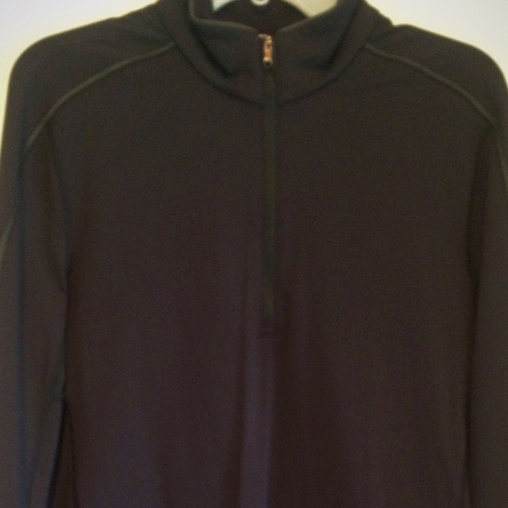 Lululemon black fleece (sweatshirt)1/2 zipper