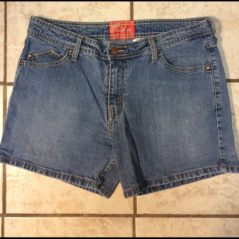 Ladies Shorts!