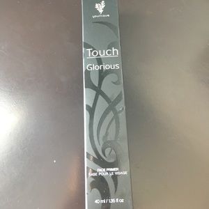Younique Touch Glorious Primer
