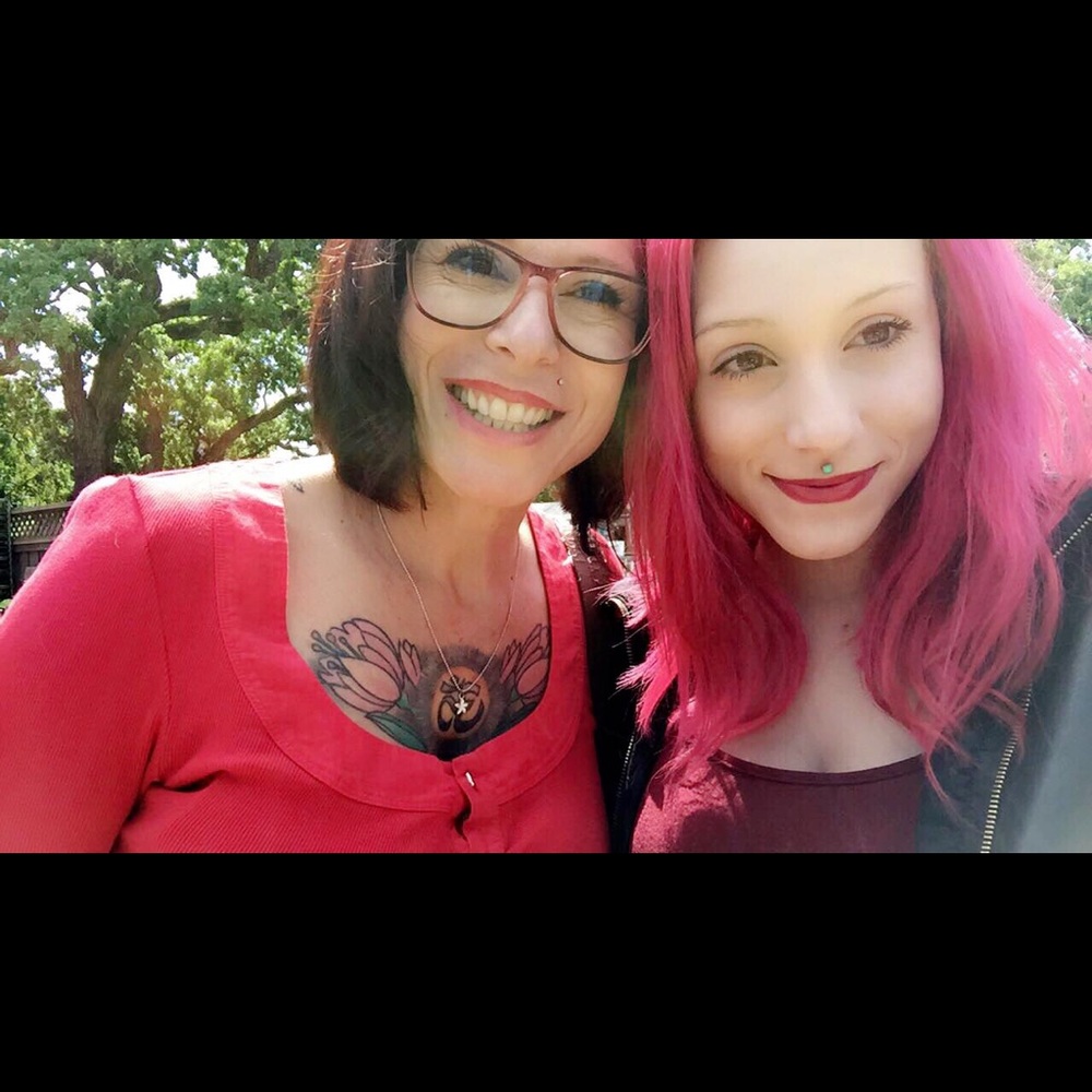 Meet your Posher, Lisa