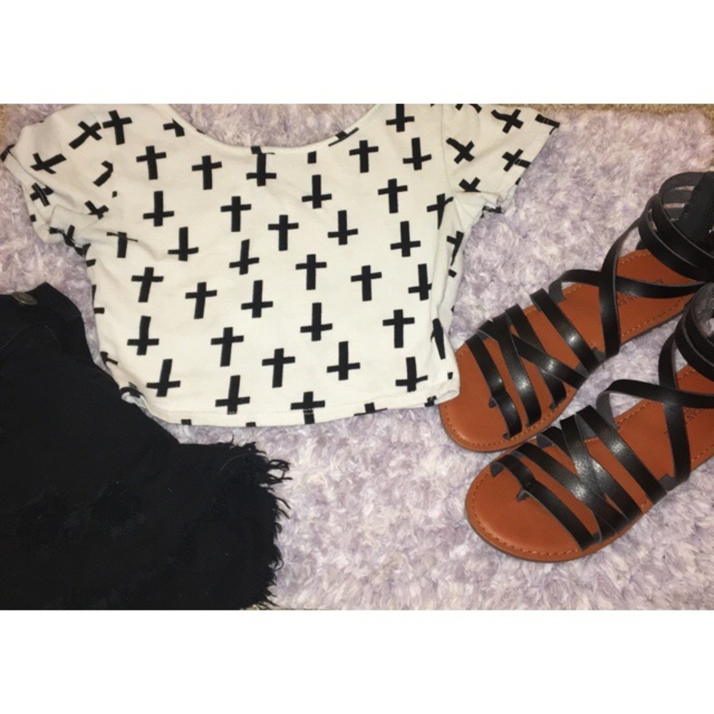 Cross Crop Top