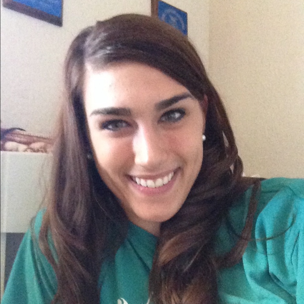 Meet your Posher, Ashleigh