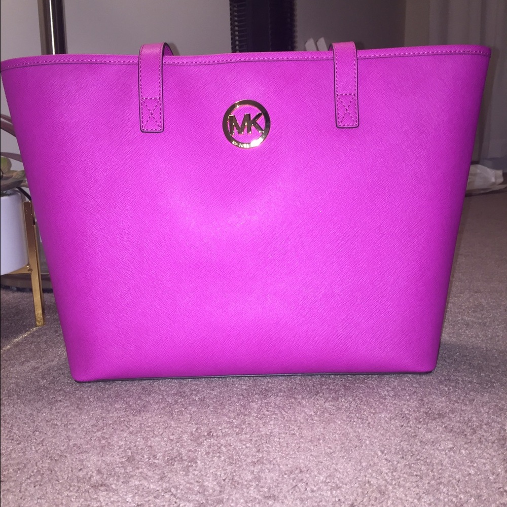 Fuschia Jet Set Travel Tote NWT