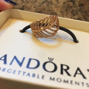 Pandora Rose Gold Feather Ring sz7