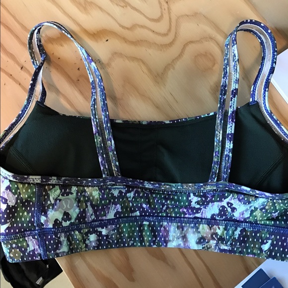 Size 6. Lulu bra. - Picture 2 of 3