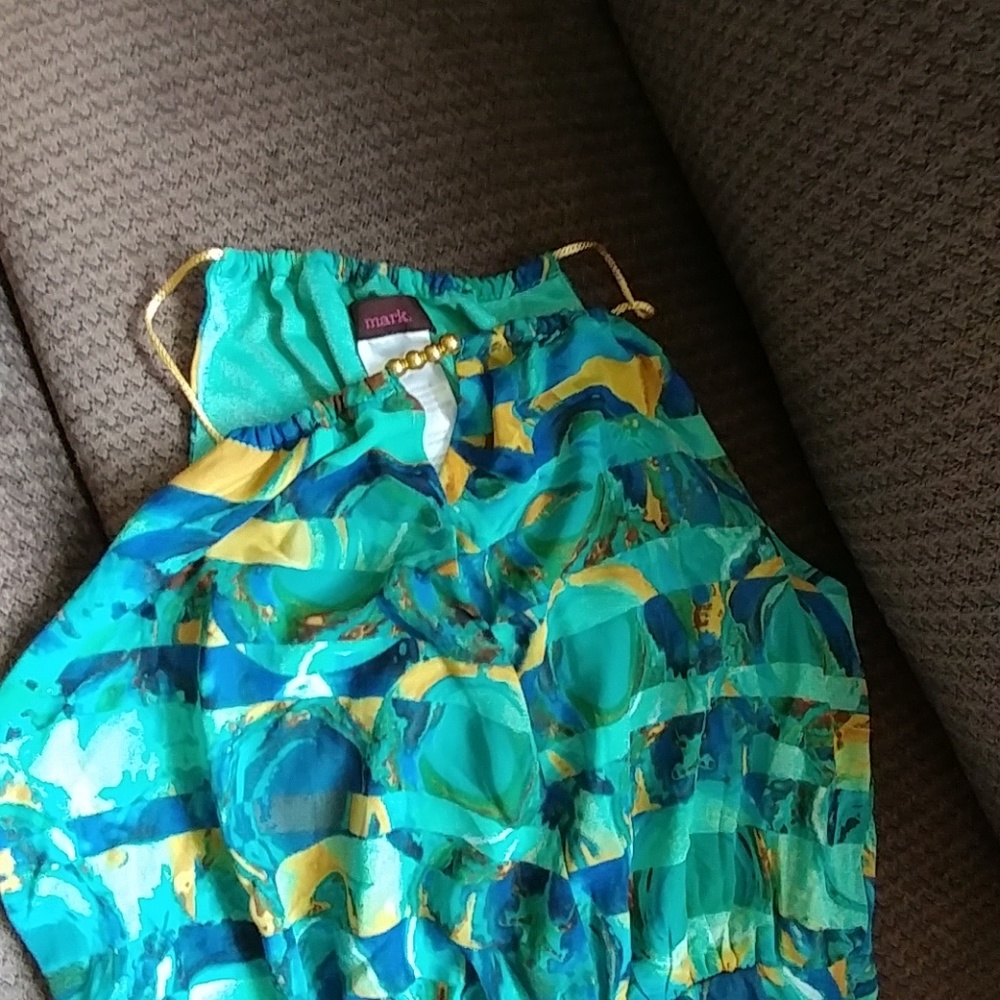 Dress - Picture 2 of 3