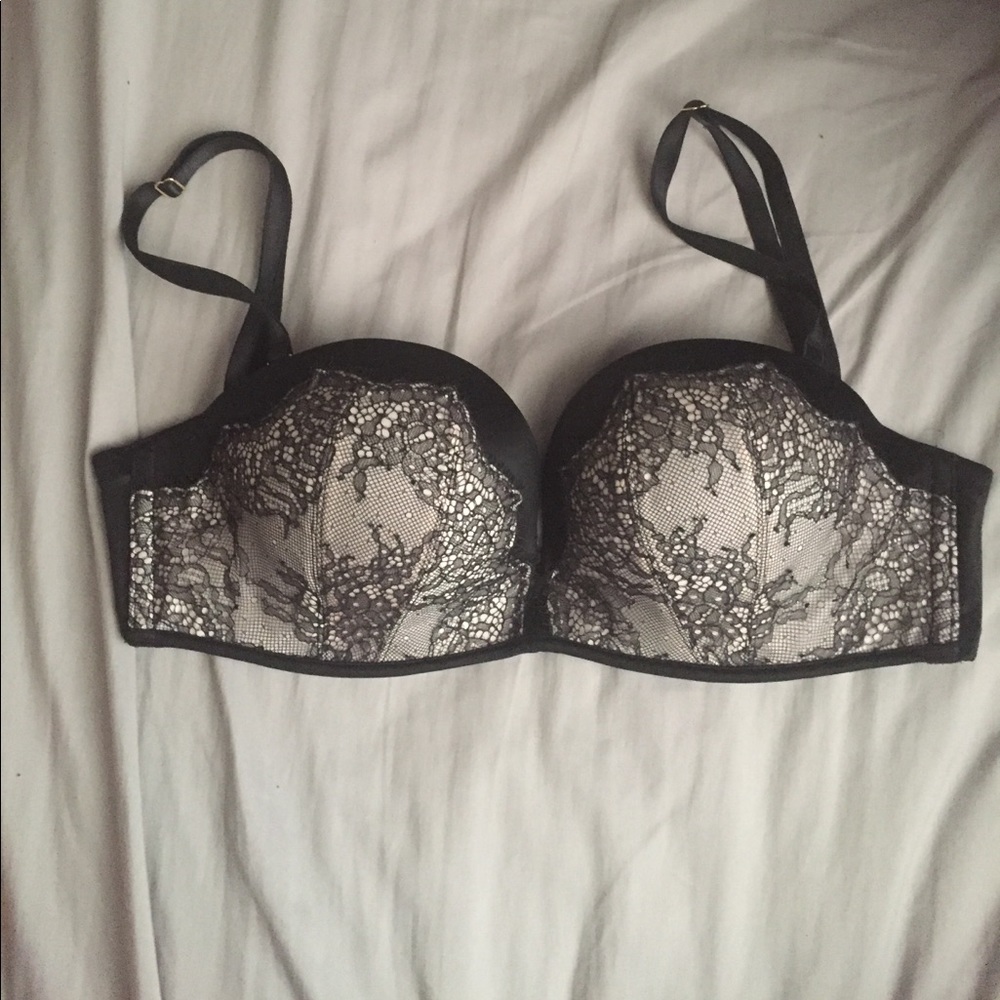 Victoria's Secret bombshell w/ removable straps
