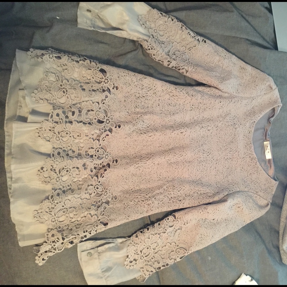 Lace long sleeve