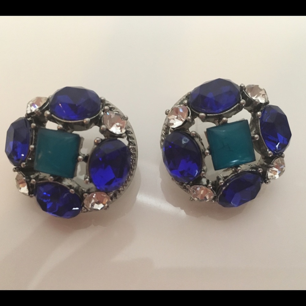 💙 Earrings