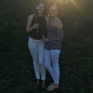 Meet your Posher, Sabrina