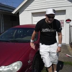 Meet your Posher, James