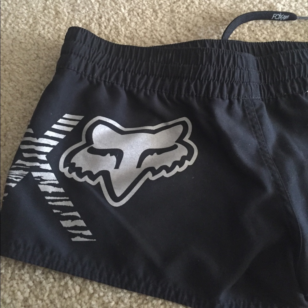 Size medium FOX black shorts draw string