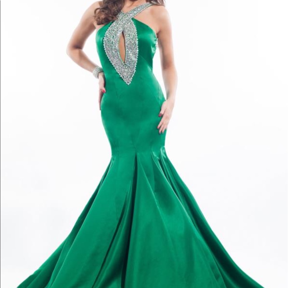 Emerald Green mermaid prom or pageant gown