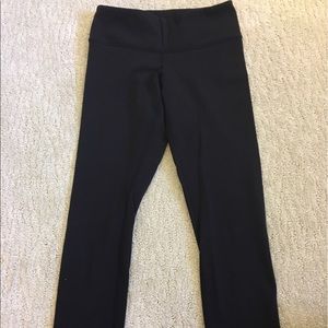 Lululemon Black Crops Size 4
