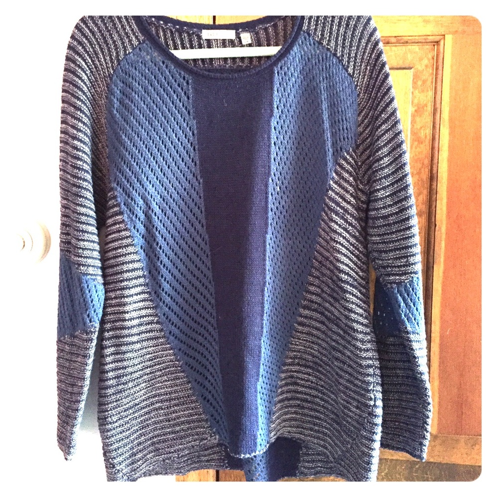 Devoted Crew neck navy sweater