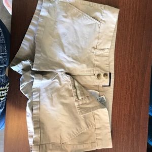 AE tan/cream shorts price negotiable!!!