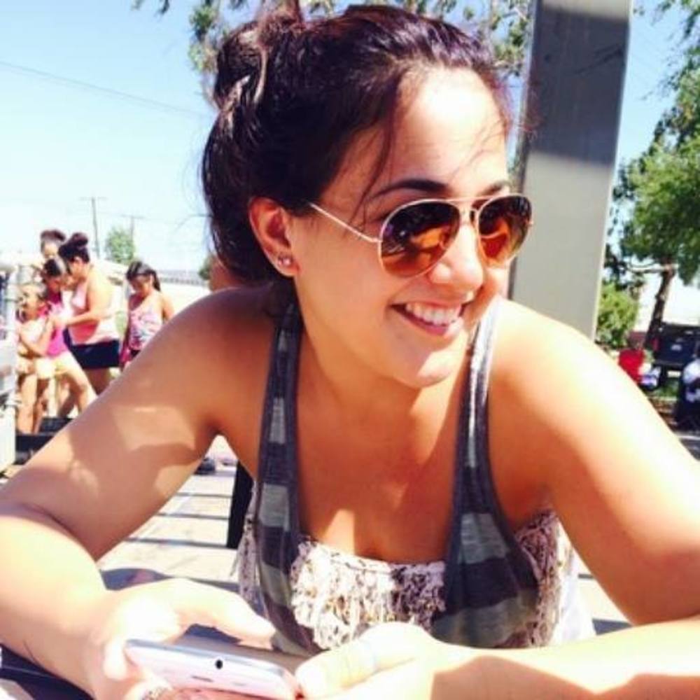 Meet your Posher, Janeth